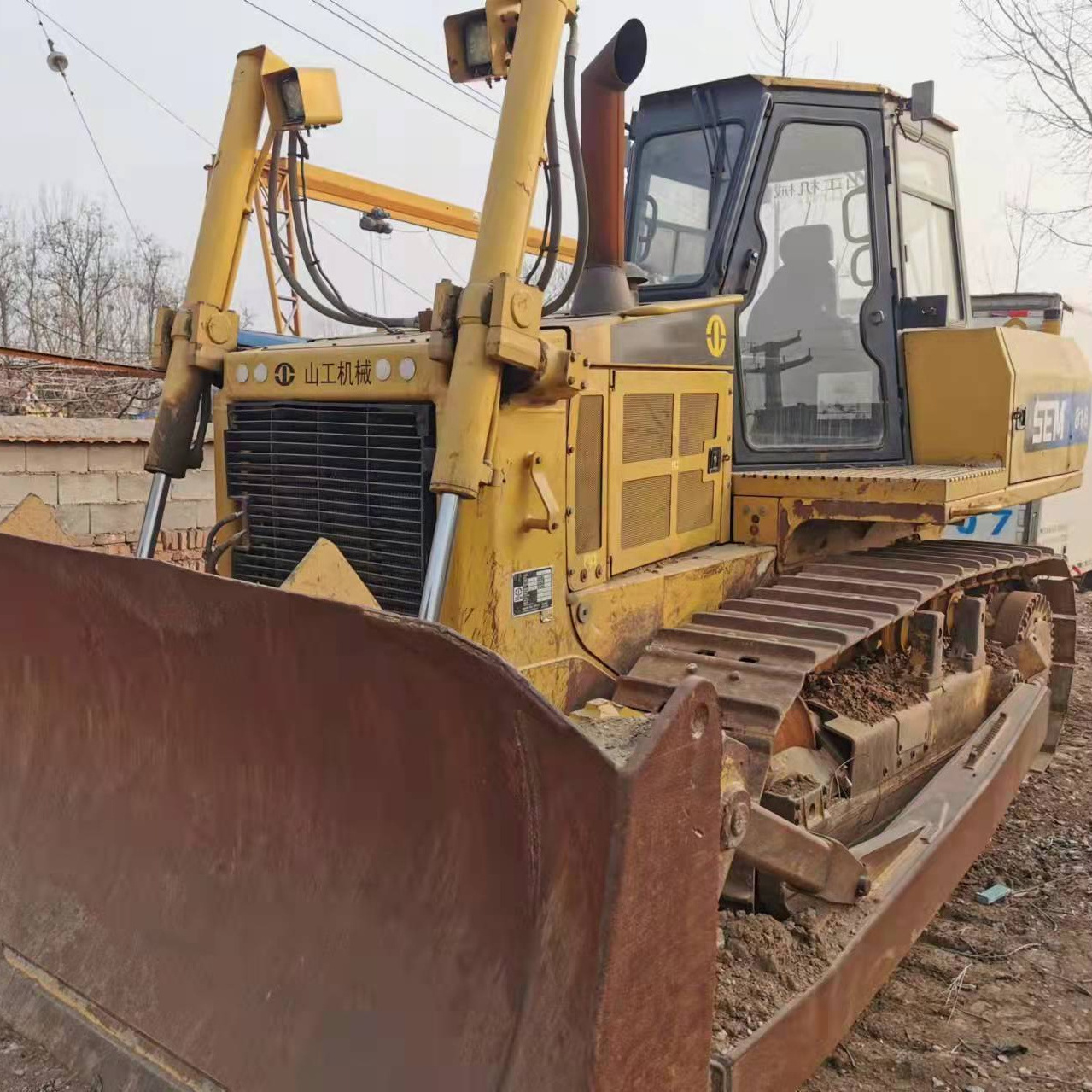 17 ton 4.3 cbm chinese famous brand used sem 816 bulldozer with ripper and winch on sale sem816