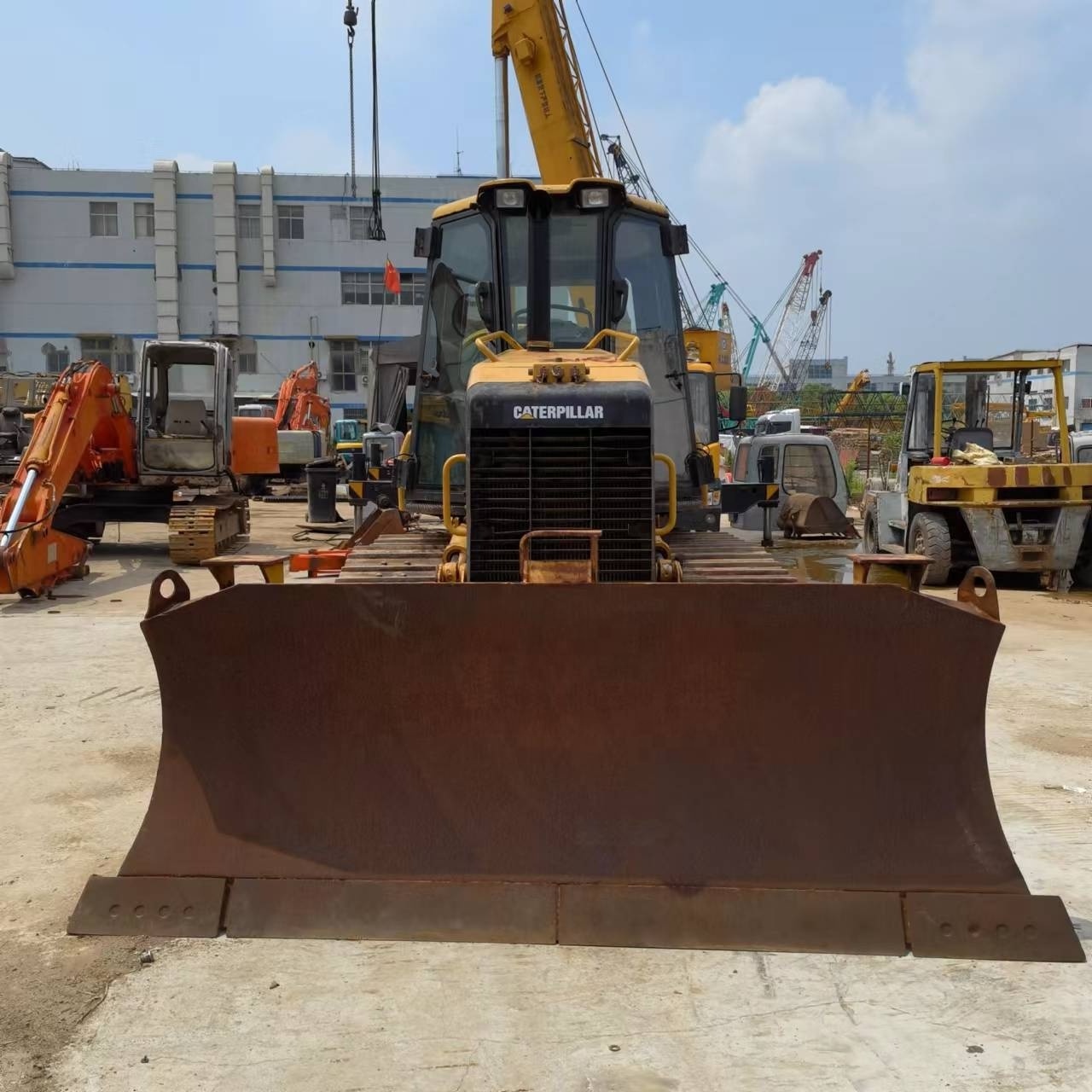 Earthmoving equipment medium used caterpillar d5k crawler bulldozer cat d5 models dozer