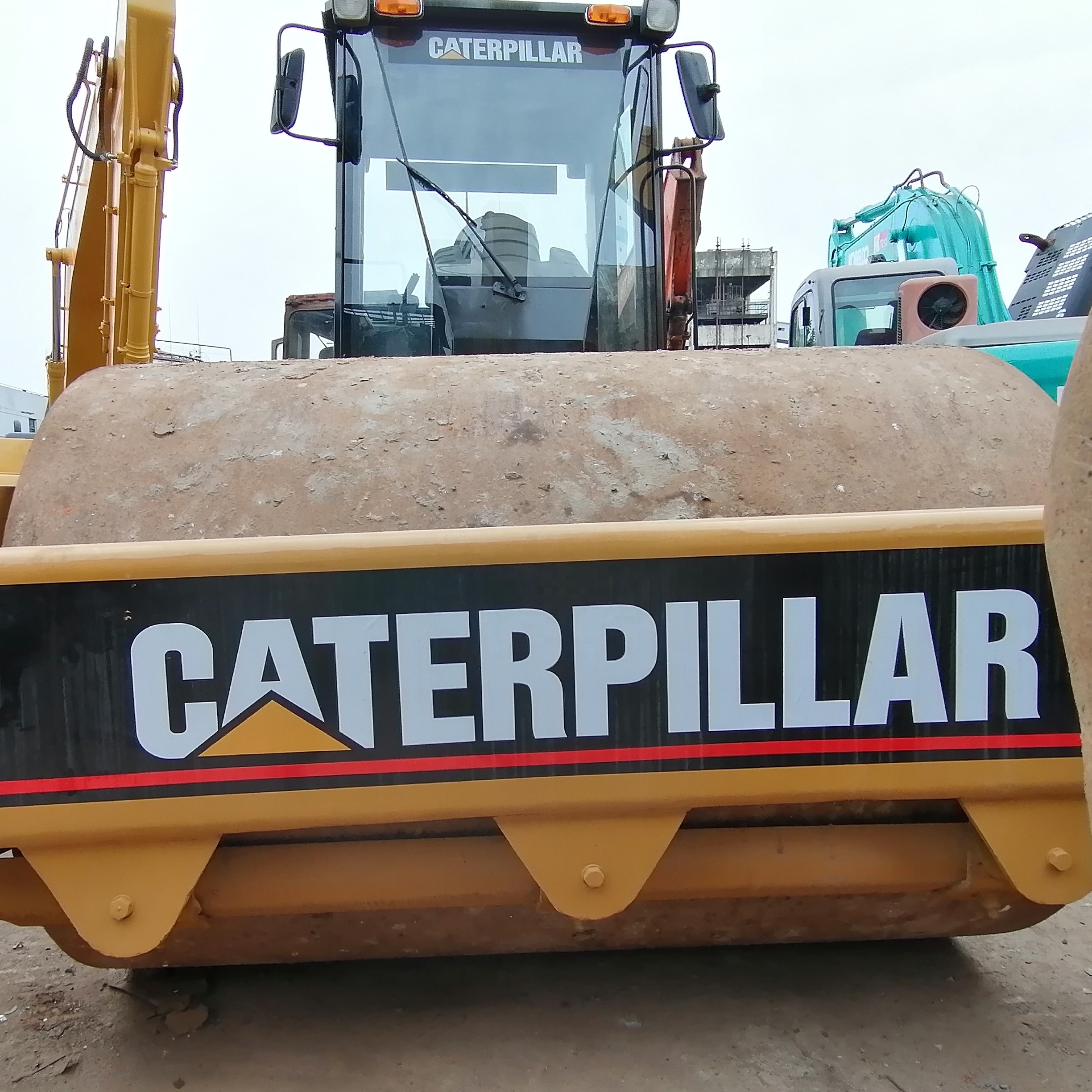 Heavy machine Cat cs583d road roller 100% Original cat compactor for sale