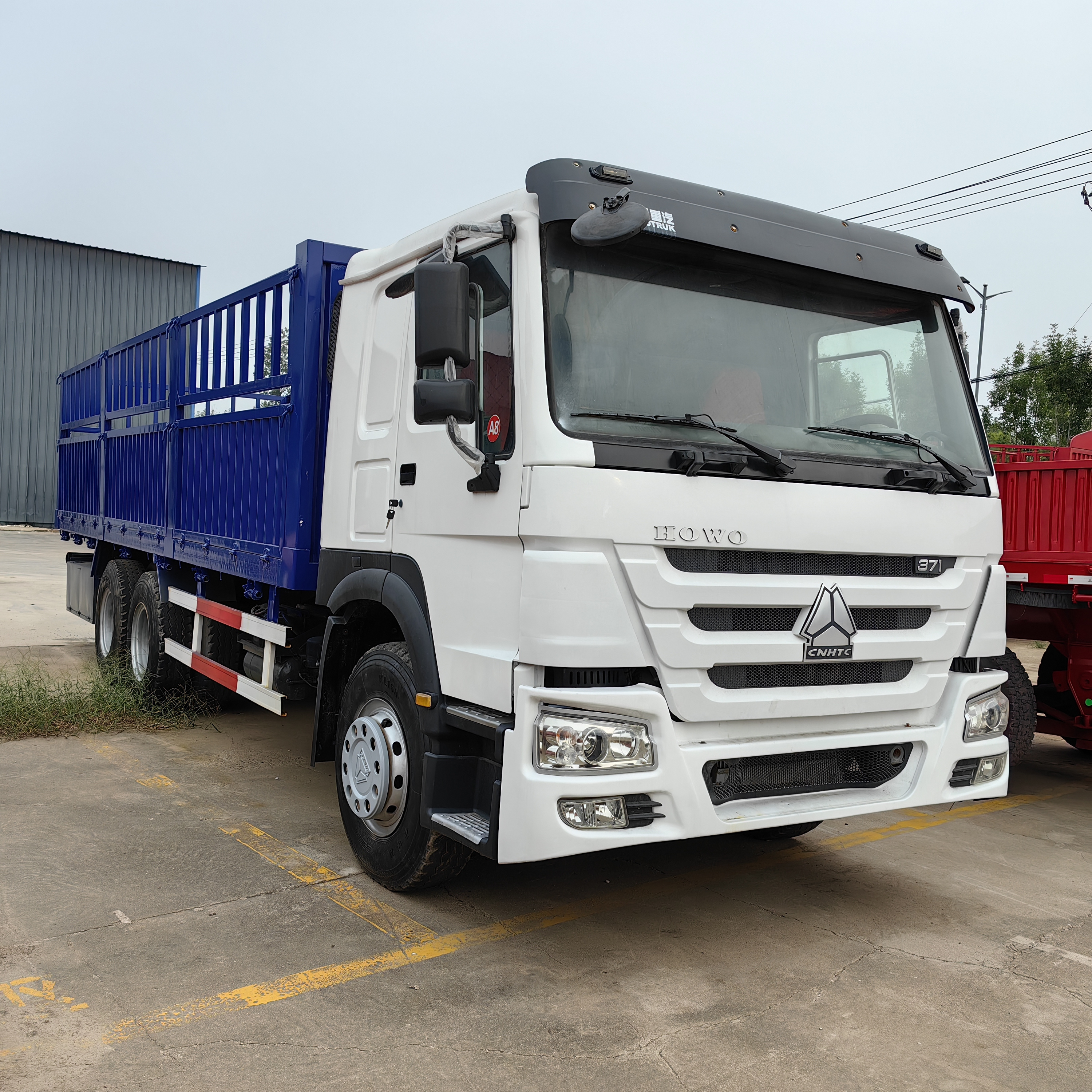 Manufacture Factory Howo 371hp 10 wheel 6x4 30ton used fence cargo dump truck for sale