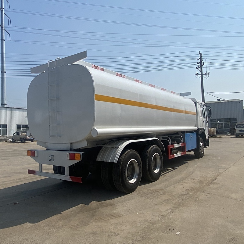 used sinotruk howo sprinkler 6x4 10 wheel 20m3 water tank truck diesel water bowser in Africa for sale