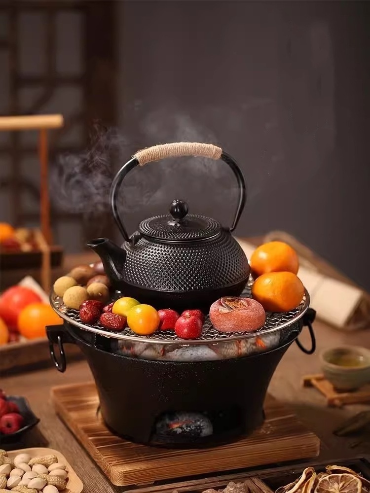 Cast Iron Teapot, Japanese Tetsubin Tea Pot with Infuser for Loose Leaf and Tea Bags, Tea Kettle Coated with Enameled Interior