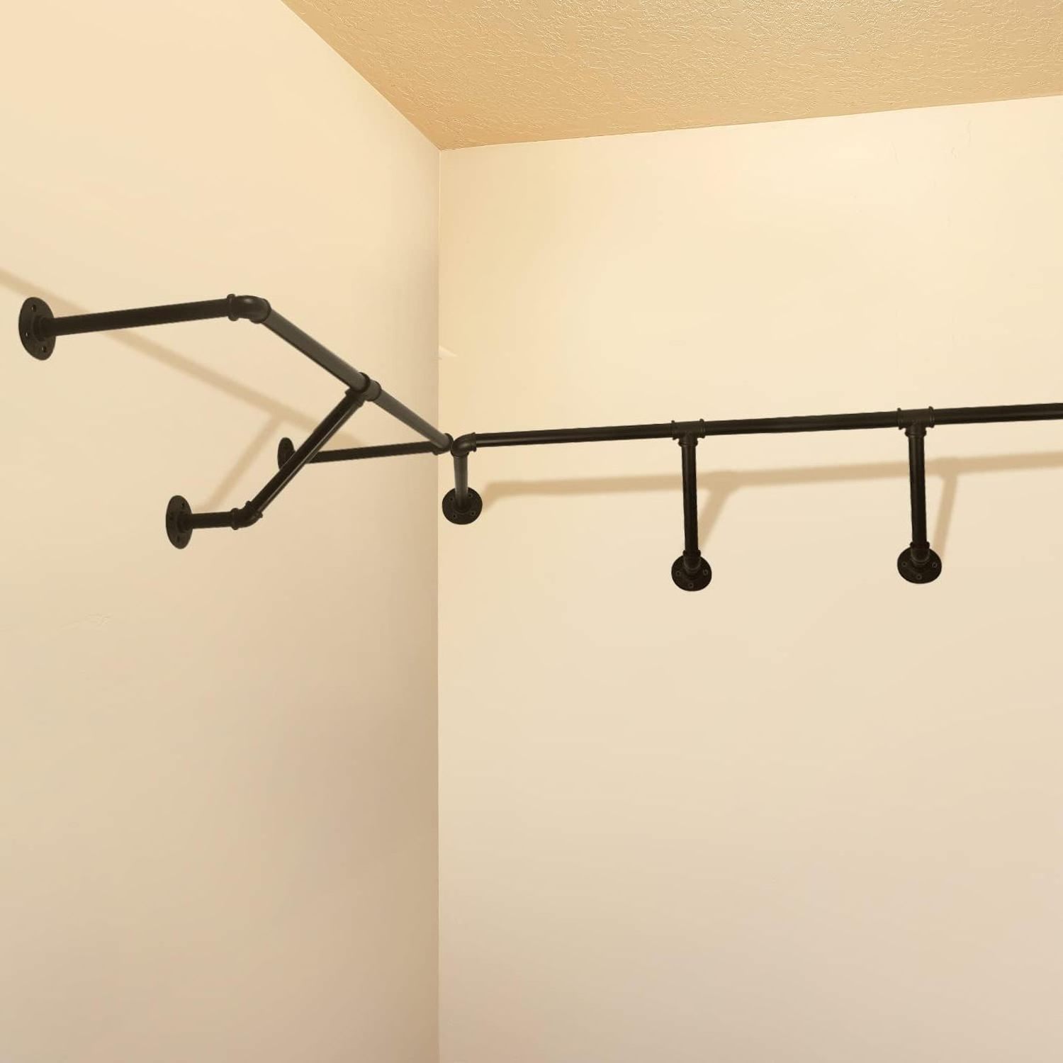 32 Inch Matte Black Industrial Pipe Clothes Rack, Farmhouse Iron Garment Rack, Vintage Style Hanging Rod for Closet