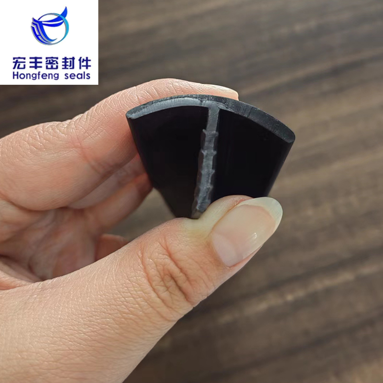 Waterproof sealing strip for rubber strip T-type cable trench cover with EPDM solar photovoltaic panel