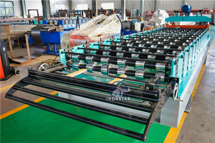 Roof 3D Decorative Making Wall Roofing Panel Cold Roll Forming Machine