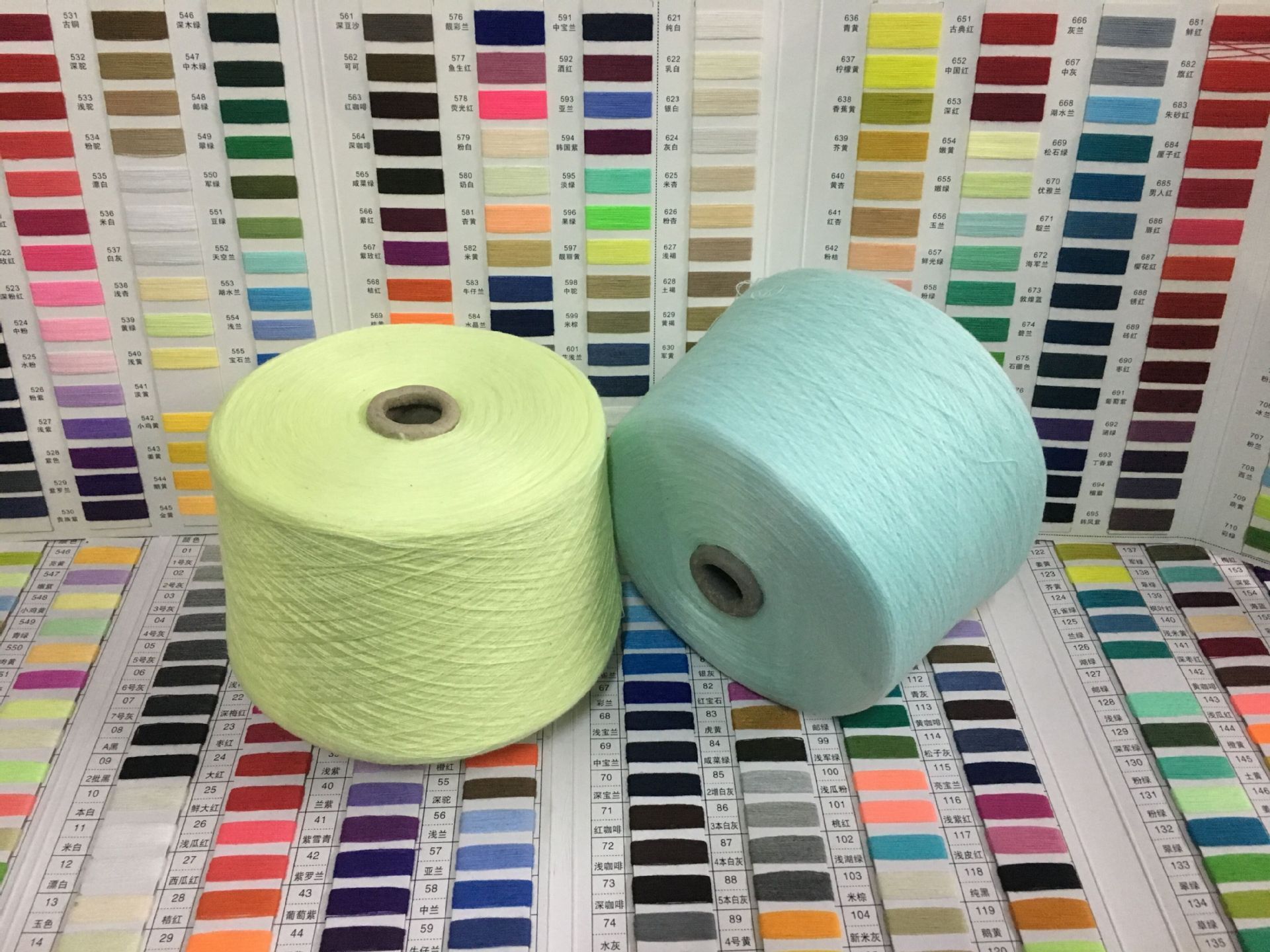 High Quality Recycled/Regenerated Ring Spun Yarn Ne32/1 Knitting Copy Cotton Polyester Yarn