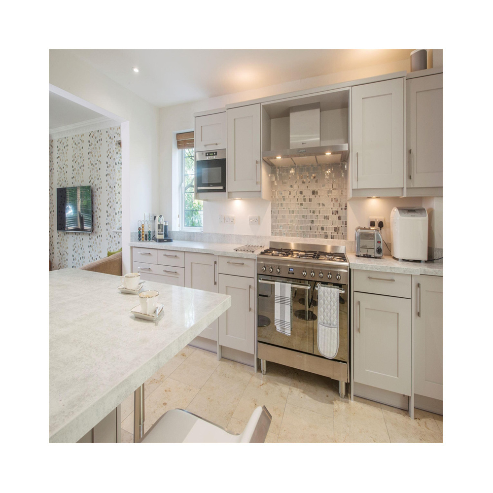 Countertop Factory Carrara White Quartz Kitchen Countertop With Undermounted Basin Wholesale