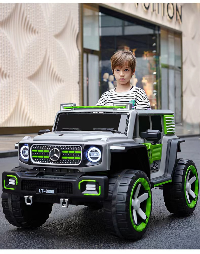 Stock Available 12V Licenced kids electric ride-on cars 7-13 years kids toys car with best quality