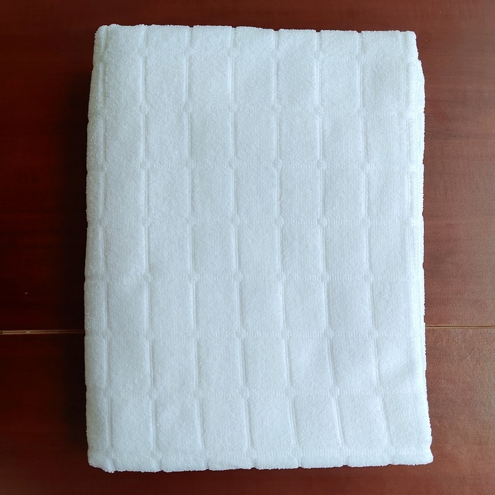 Embossed Ihram Hajj Set Wholesale Muslim 100% Polyester Adult Woven Outdoor Spring Rectangle Towel Solid Color Eid Holidays