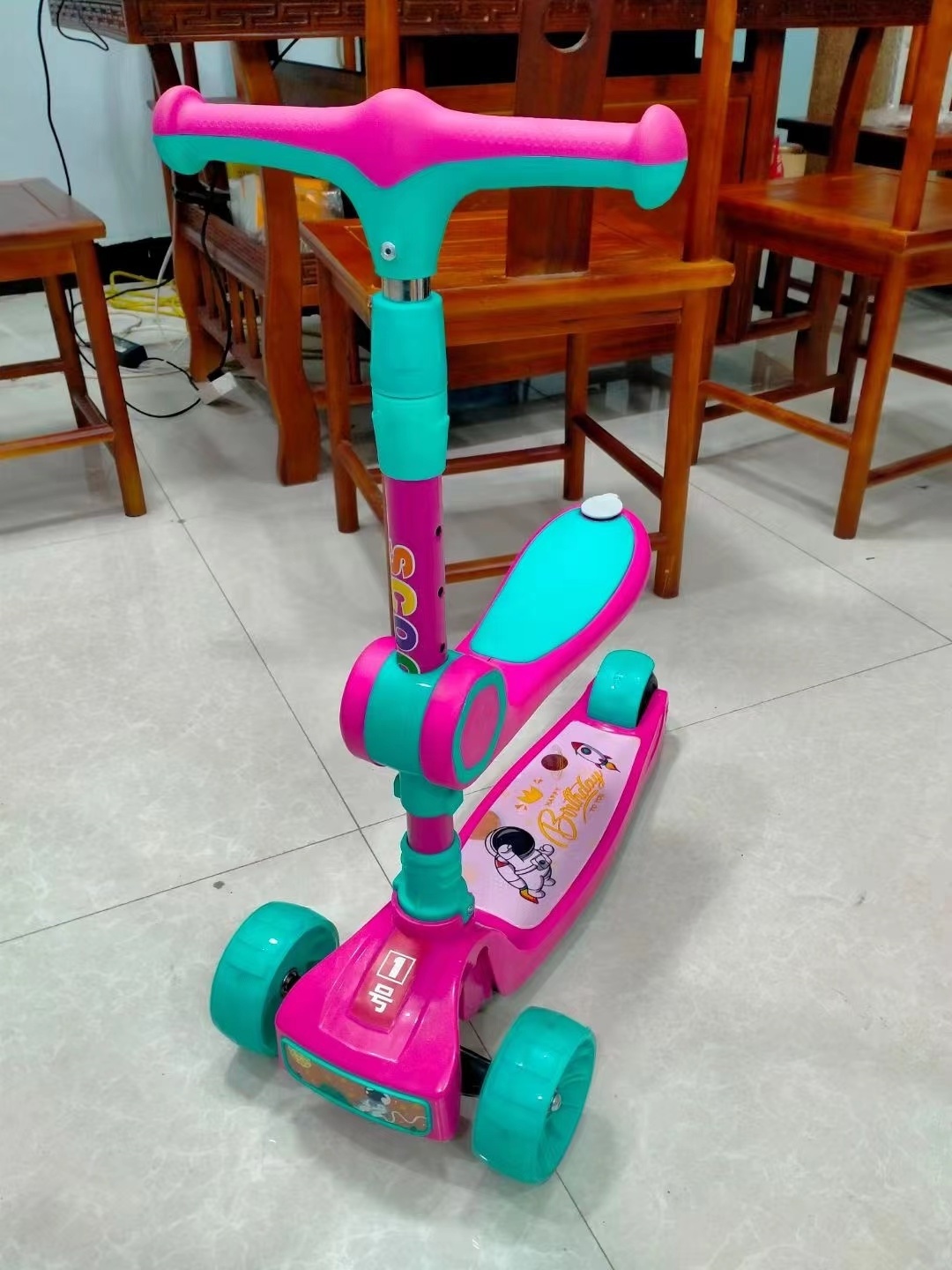 Children baby kids scooters luminous wheel outdoor 3 three wheels 2 in 1 toys kick scooters for kids