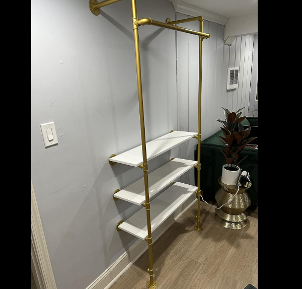 Design For You Industrial Pipe Golden Black Clothing Rack Wood Garment Rack Pipeline Vintage Rolling Rack On Wall for Bedroom