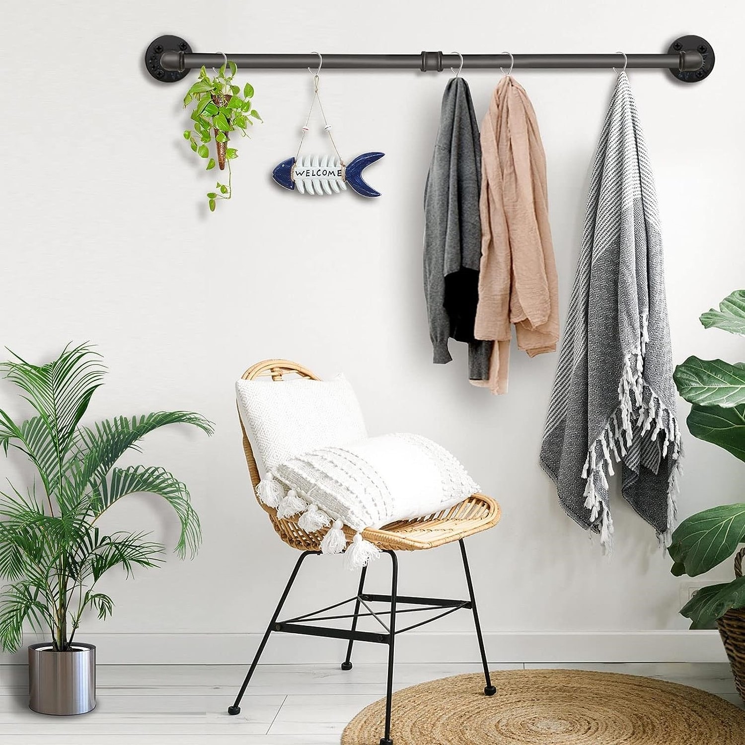 Industrial Pipe Clothes Rack Space Saving Wall Mounted Hanger Multi-Purpose Hanger Rod for Laundry Living Room