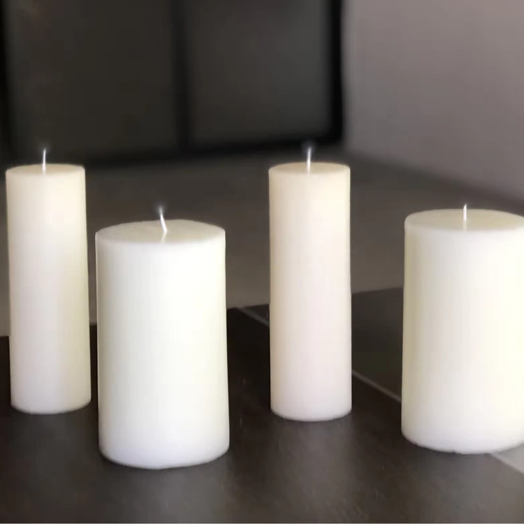 Factory Wholesale different size real wax pillar candle with candelabra for wedding table decoration