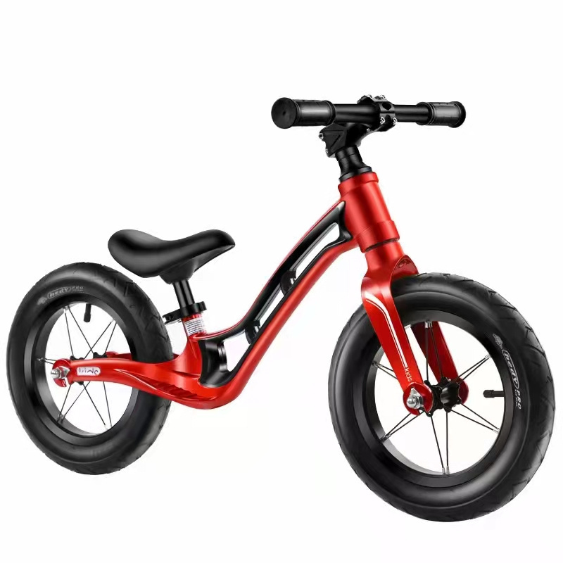 2022 carbon wheel 12 inch push bike bicycle carbon kids balance bike with basket kids-balance-bike