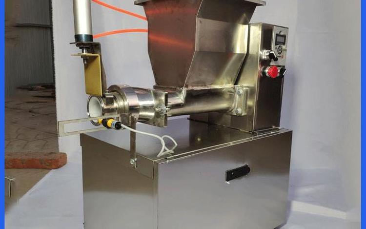 automatic dough divider rounder for dough ball Automatic dimsum tapioca dough making machine