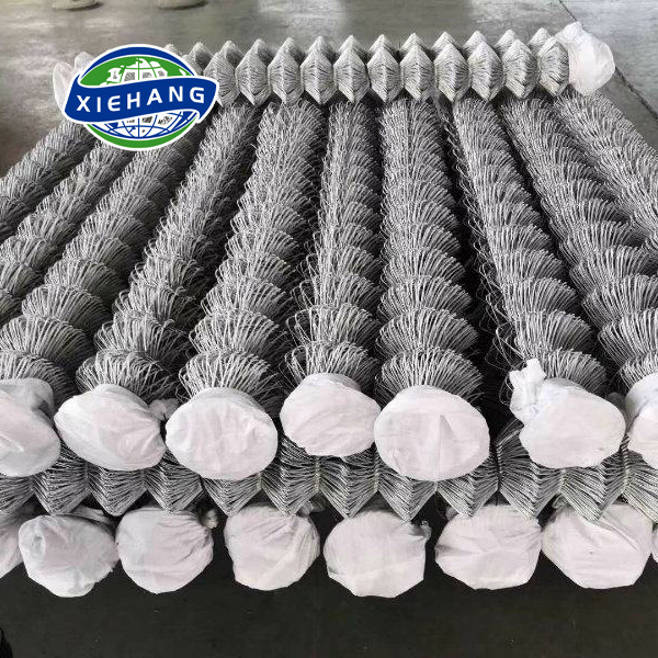 stainless steel chain link fencing 400 ft fence gate clip school playground small hole wire roll heavy duty post for elbow