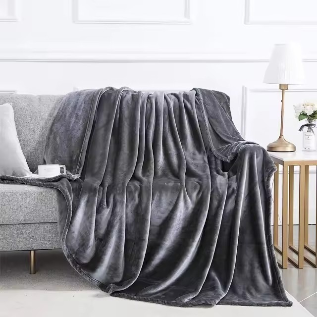 Throw Fleece Blanket Wholesale Luxury Solid For Winter High Quality Polyester Soft Warm Cozy Sofa Bed Flannel Christmas