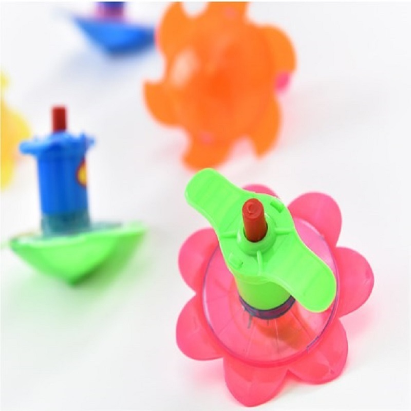 Hot Sale Plastic cute Mini Toys Spinning Top Light Gyro Cheap Toys For Kids gyro spinner toy kids