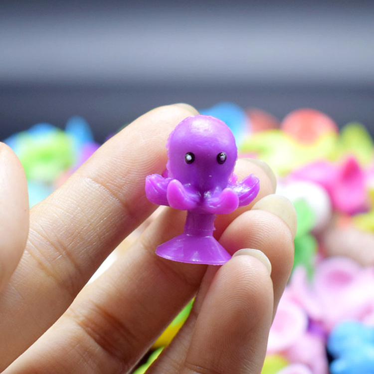 Mould Injection Plastic Mini Little Monsters Silicone Sucker Mini Animal Toy Empty Capsule Stikeez Toy