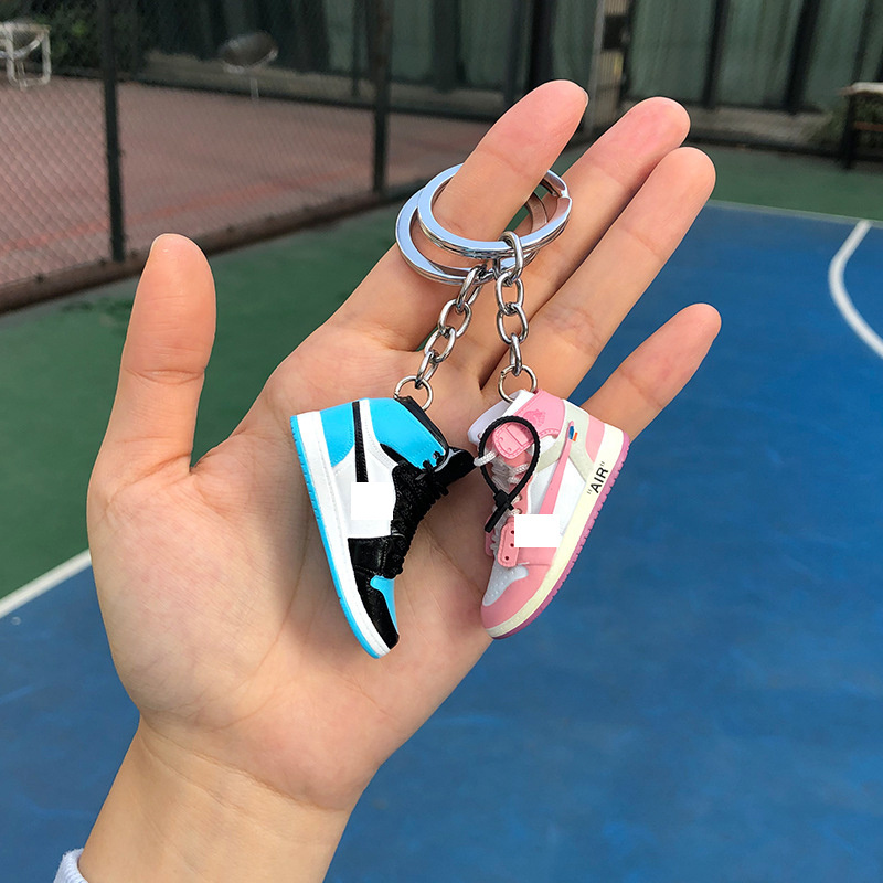 3D Mini Sneakers Keychain PVC Plastic Cute Tennis Basketball 3D Mini Shoe Key ring Yeezy AJ Shoe Sneaker Keychain With box