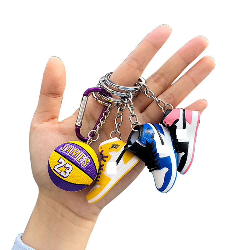 3D Mini Sneakers Keychain PVC Plastic Cute Tennis Basketball 3D Mini Shoe Key ring Yeezy AJ Shoe Sneaker Keychain With box