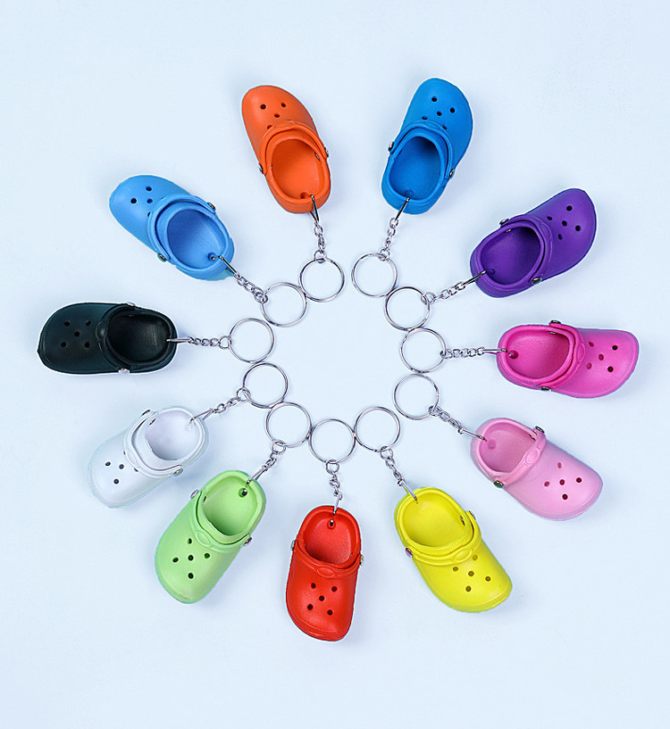 Wholesale Lovely 3D Mini Eva Plastic Croc Key Chain Foam Hole Sandal Slipper Beach Shoe Keychain Decoration