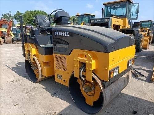 Used 1.5 ton XD1500 compact roller made in Xuzhou park road construction sold in Philippines