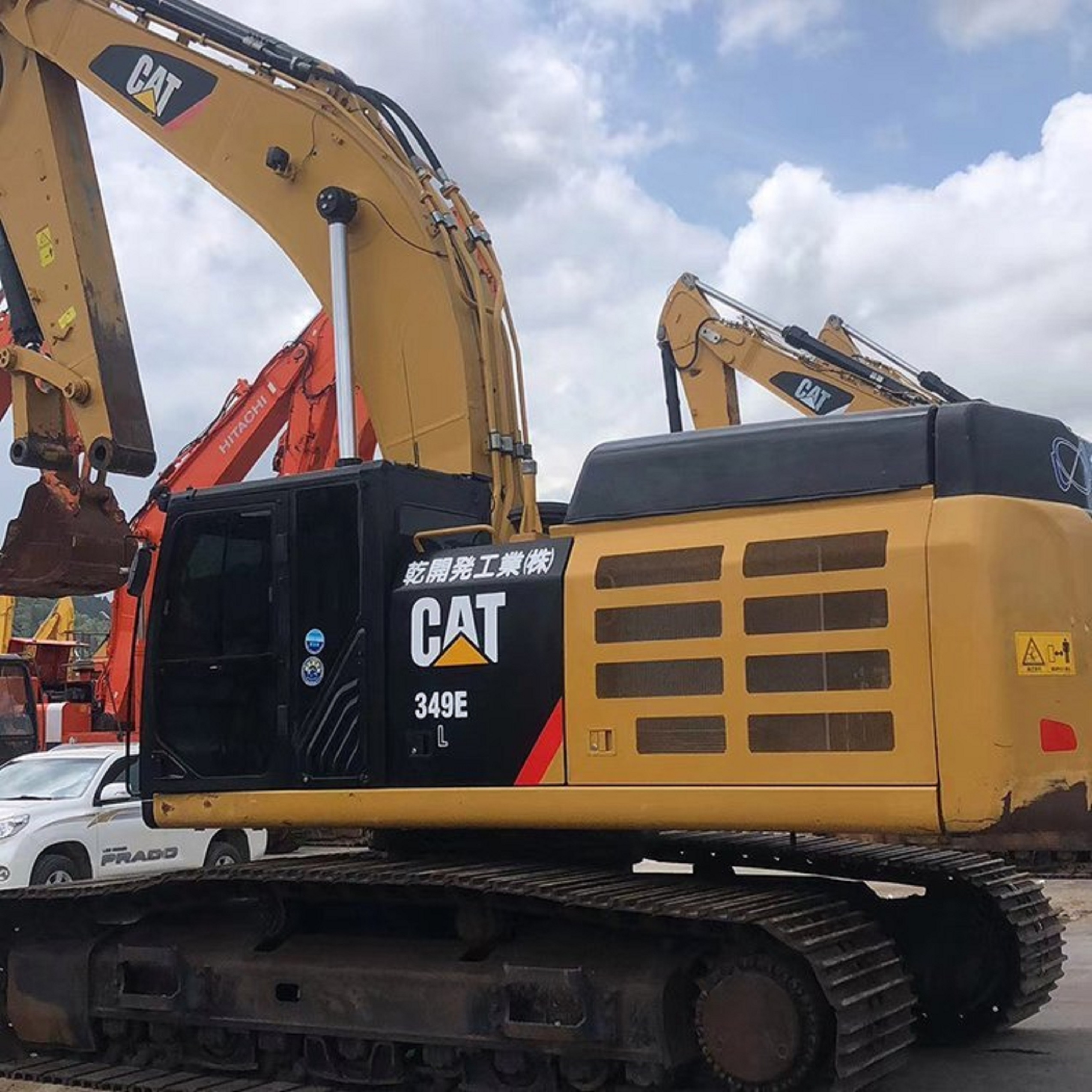 High-power multifunctional and practical engineering machinery used CAT 349 excavators are selling well in Egypt