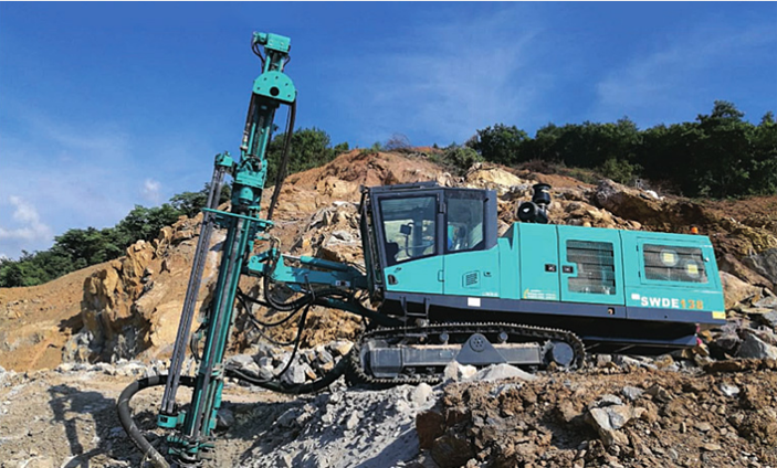 Small multi-function rotary drilling rig SWDM40 with mature excavator chassis Cheap Prize on sale