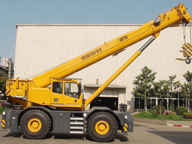 XCR130-U Brand New 130Ton Hydraulic Rough Terrain crane Truck Cranes