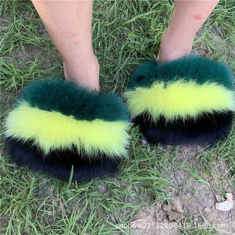 Wholesale women real big fluffy fur slippers natural fur slides sandals with thick fur