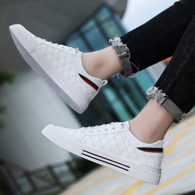 Low Price Wholesale Factory White Print Shoes Leather Walking Style Men's Casual Skate Skateboard Shoes