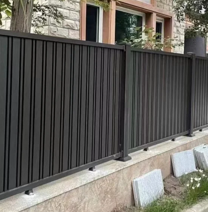 High end art design fence with a height of 2 meters for gardens and balconies