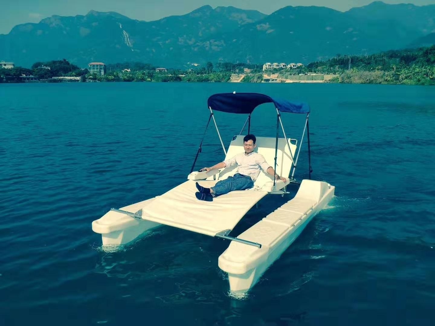 Water Fun Sports Equipment Eco Friendly Electrically Powered Catamaran.Boat