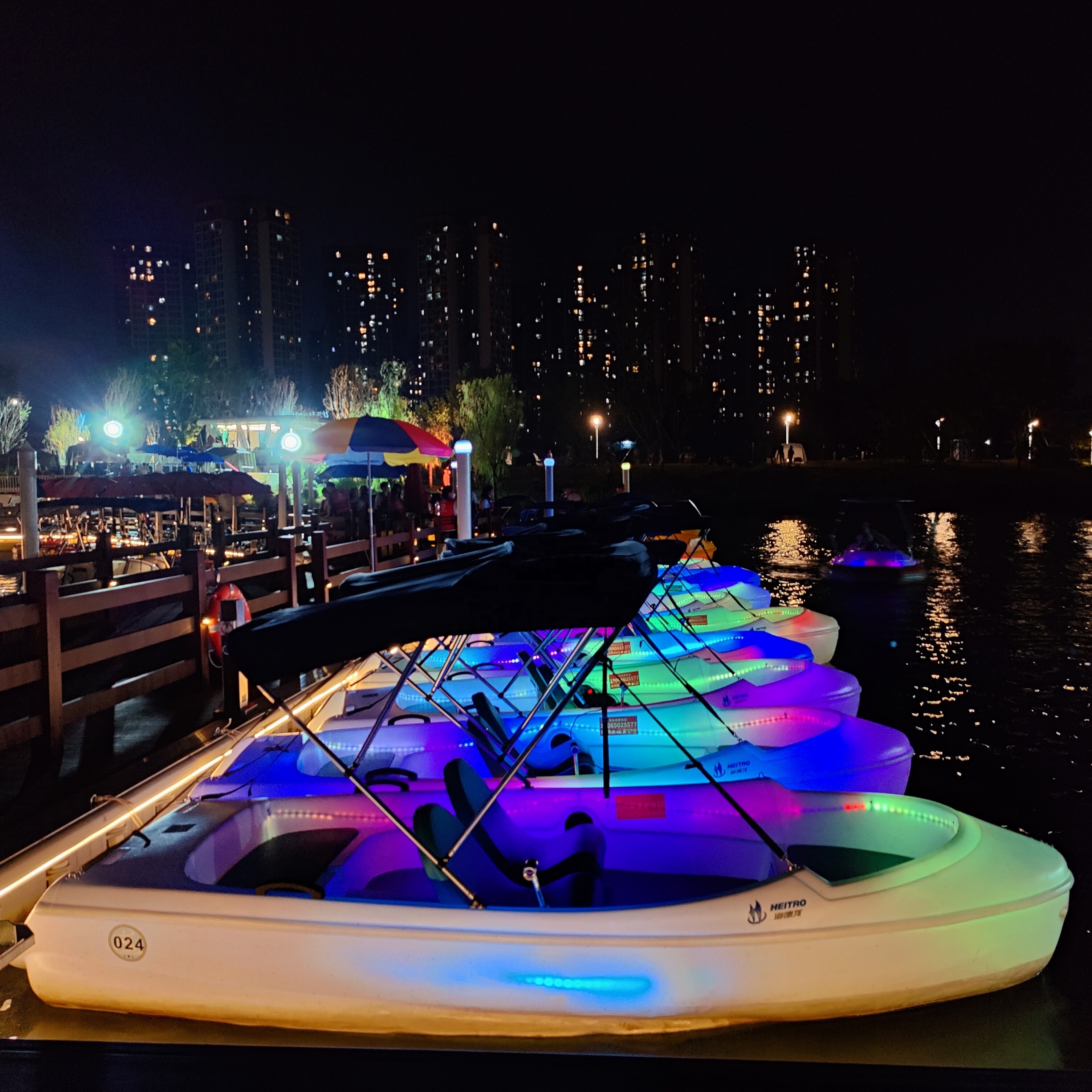 Water Amusement Products Pedal Boat For Sale