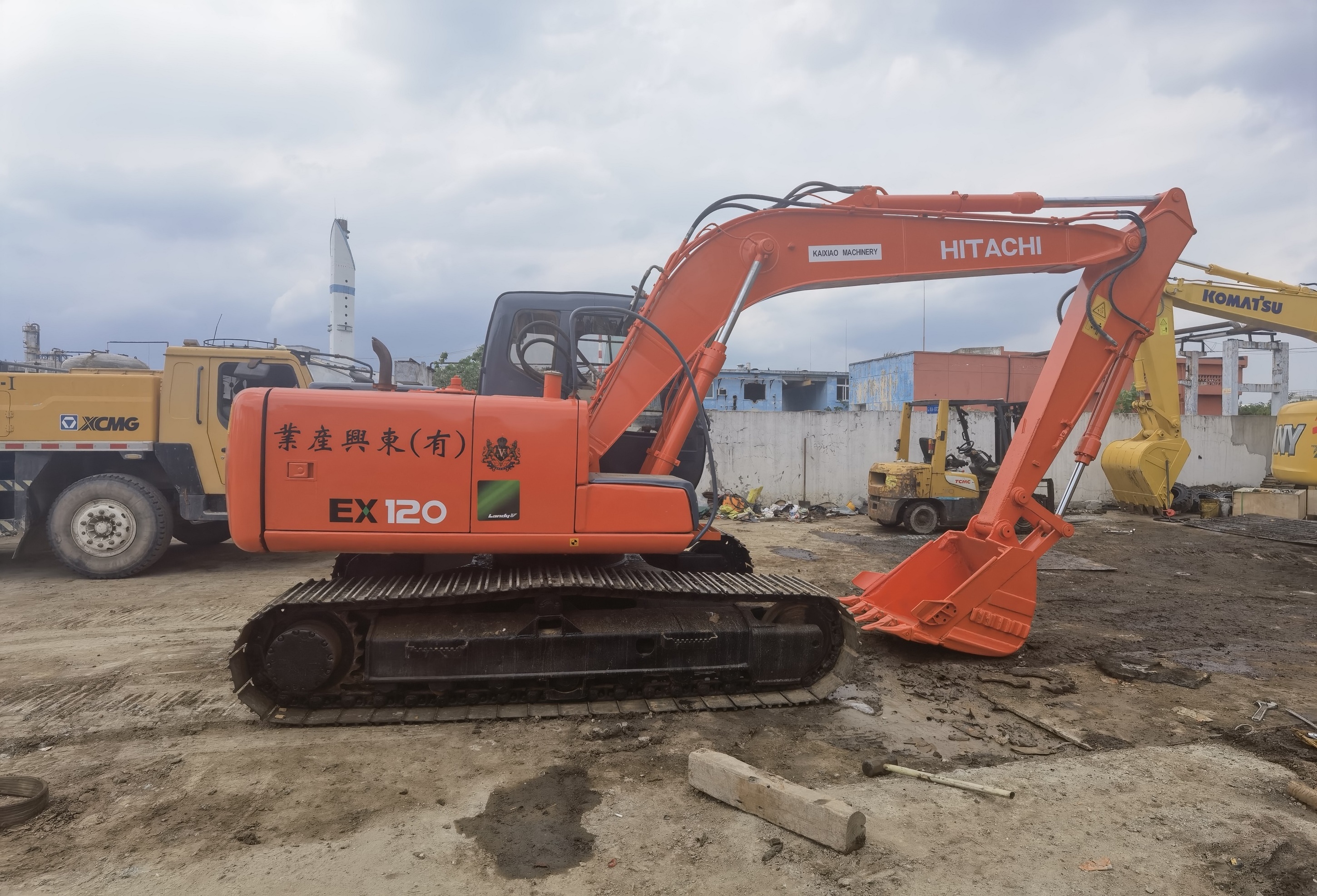 12ton hitachi ex120-5 excavator for sale second hand ex120 crawler digger machine used hitachi ex120-5 excavator for sale