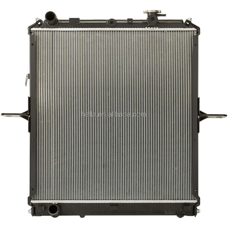 Car Engine Aluminum Radiator MT For NISSAN UD CONDOR 1999- 2140033Z61 21400-33Z61 2140034Z73 21400-34Z73 RAD22490