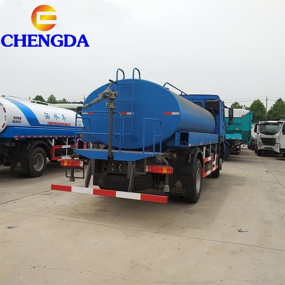 HOWO Sinotruck 4*2 6*4 6*4 10 30cbm Water Tanker Trucks