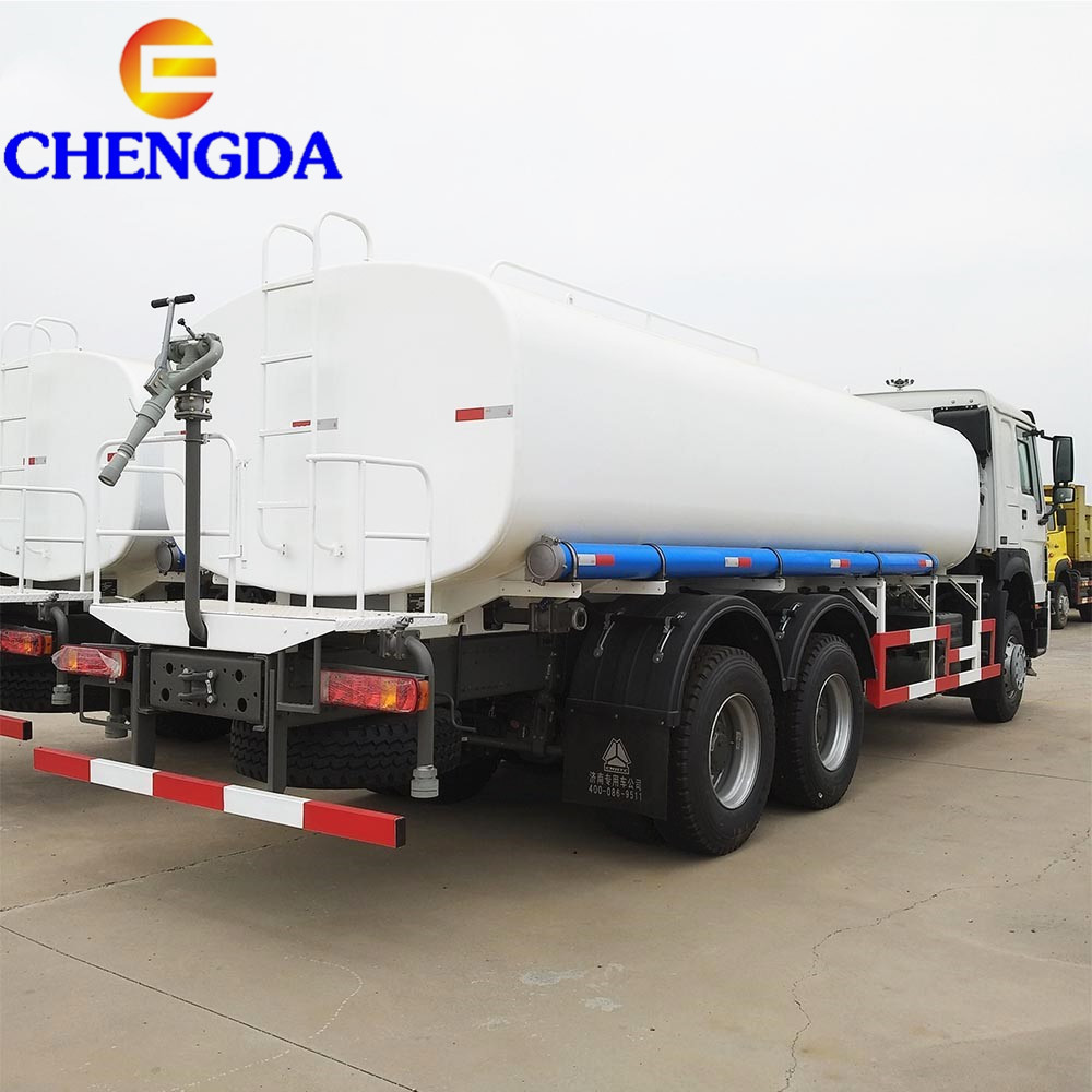 Low Price Sinotruk Howo 25000 Liters Water Tanker Truck