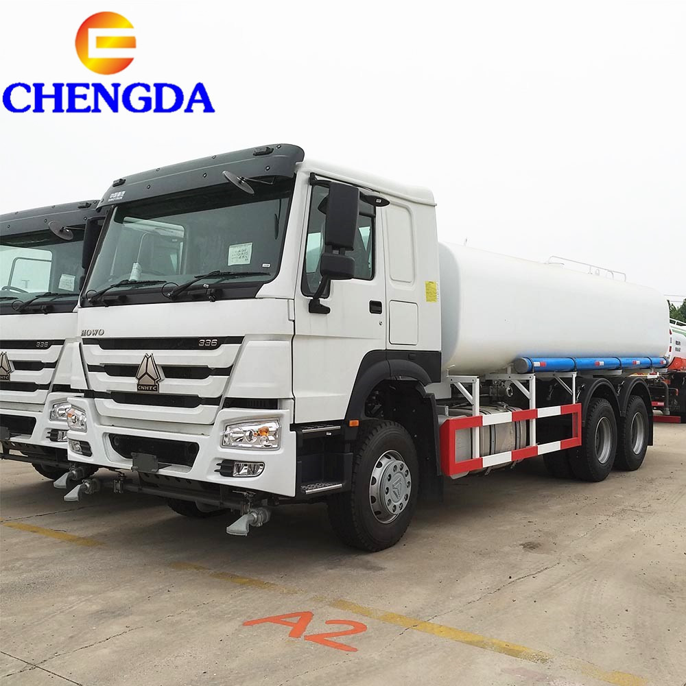 Low Price Sinotruk Howo 25000 Liters Water Tanker Truck