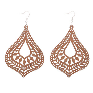 2022 Fashionable wooden hollowed-out wooden earrings pendant earrings