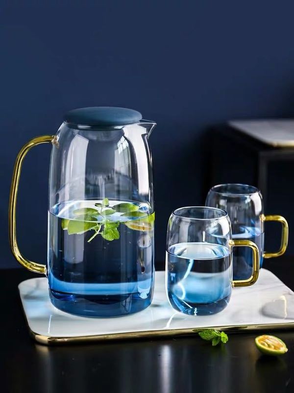 Borosilicate Glass Cold Kettle Transparent Glass Teapot Carafe Pitcher Handmade Water Jug with Colorful Silicone Lid