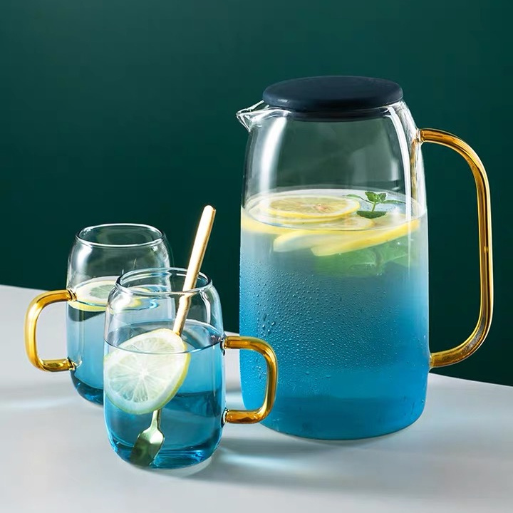 1550ml Borosilicate Glassware Drinking Pitcher Jug with Silicone Lid and Glass Handle with Cups