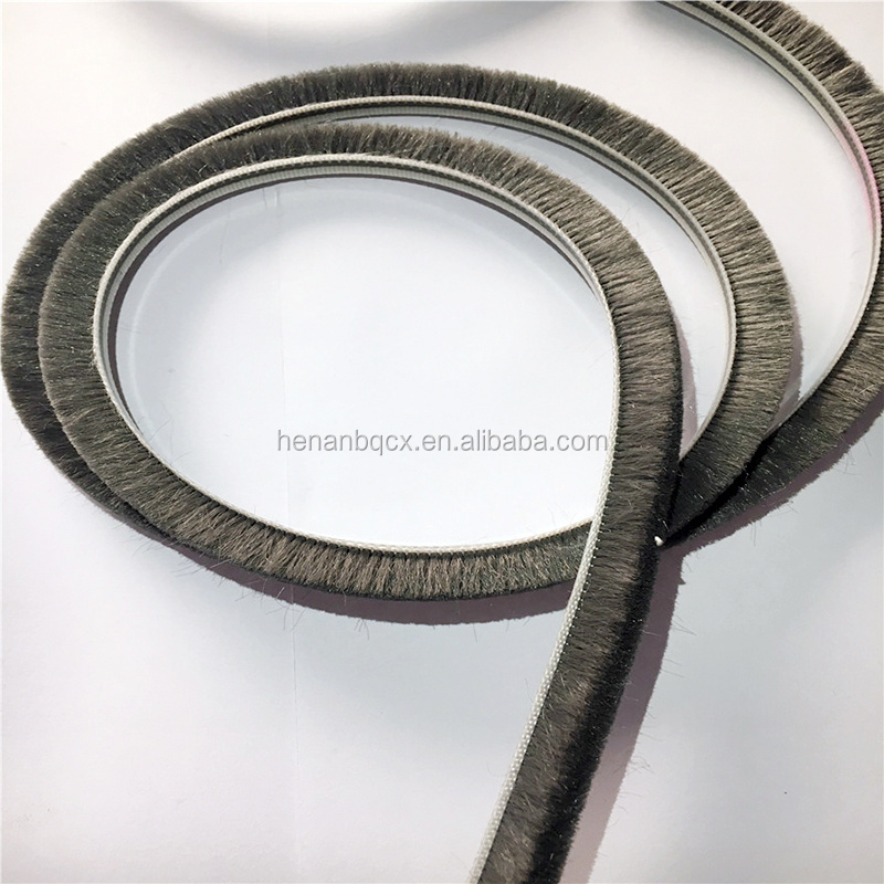 Aluminio accesorios de ventana door window insert silicone seal strip/waterproof wool pile