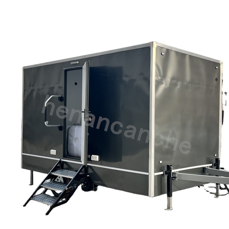 China Factory Wholesale Price Portable Toilets Trailer Outdoor Public Portable Restroom Trailer For Sale