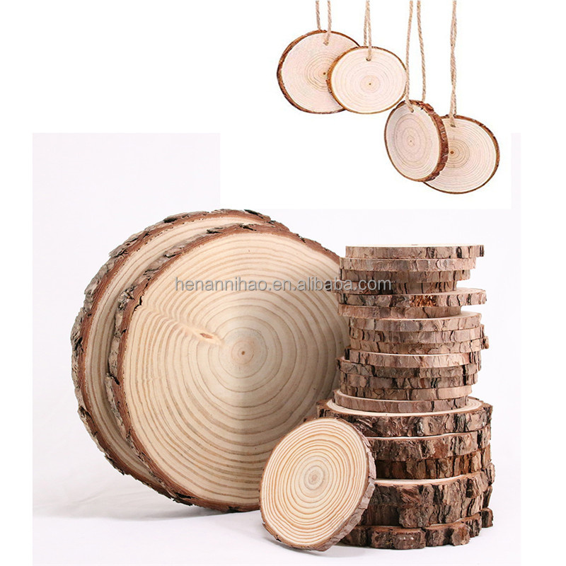 Blank Natural Wood Round Slices With Bark As Christmas & New Year Decoration Gift