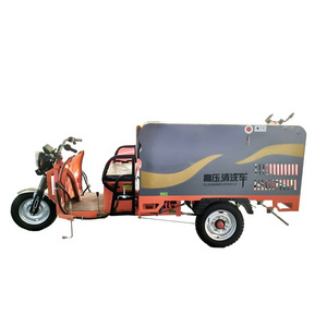 New Mobile High-Pressure Washer Truck with Three Wheels for Municipal Road Guardrail Cleaning Featuring a Core Pump Component