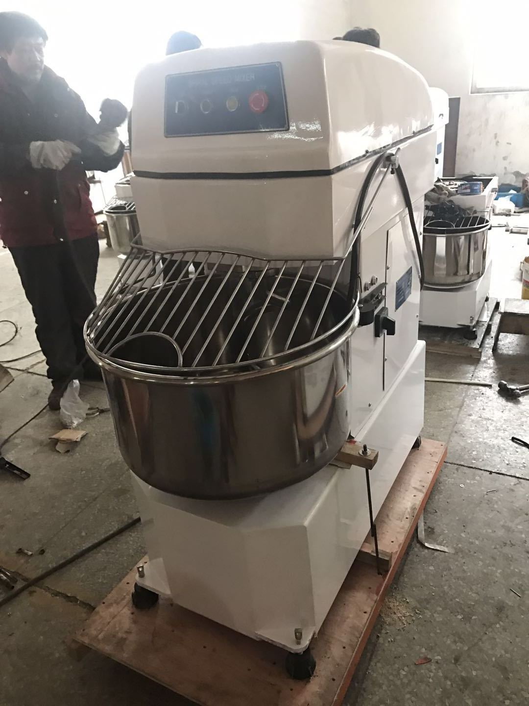 80L 35kg Commercial Flour Powder 2 Speed Spiral  Egg Mixing Powder Dough Mixer Machine