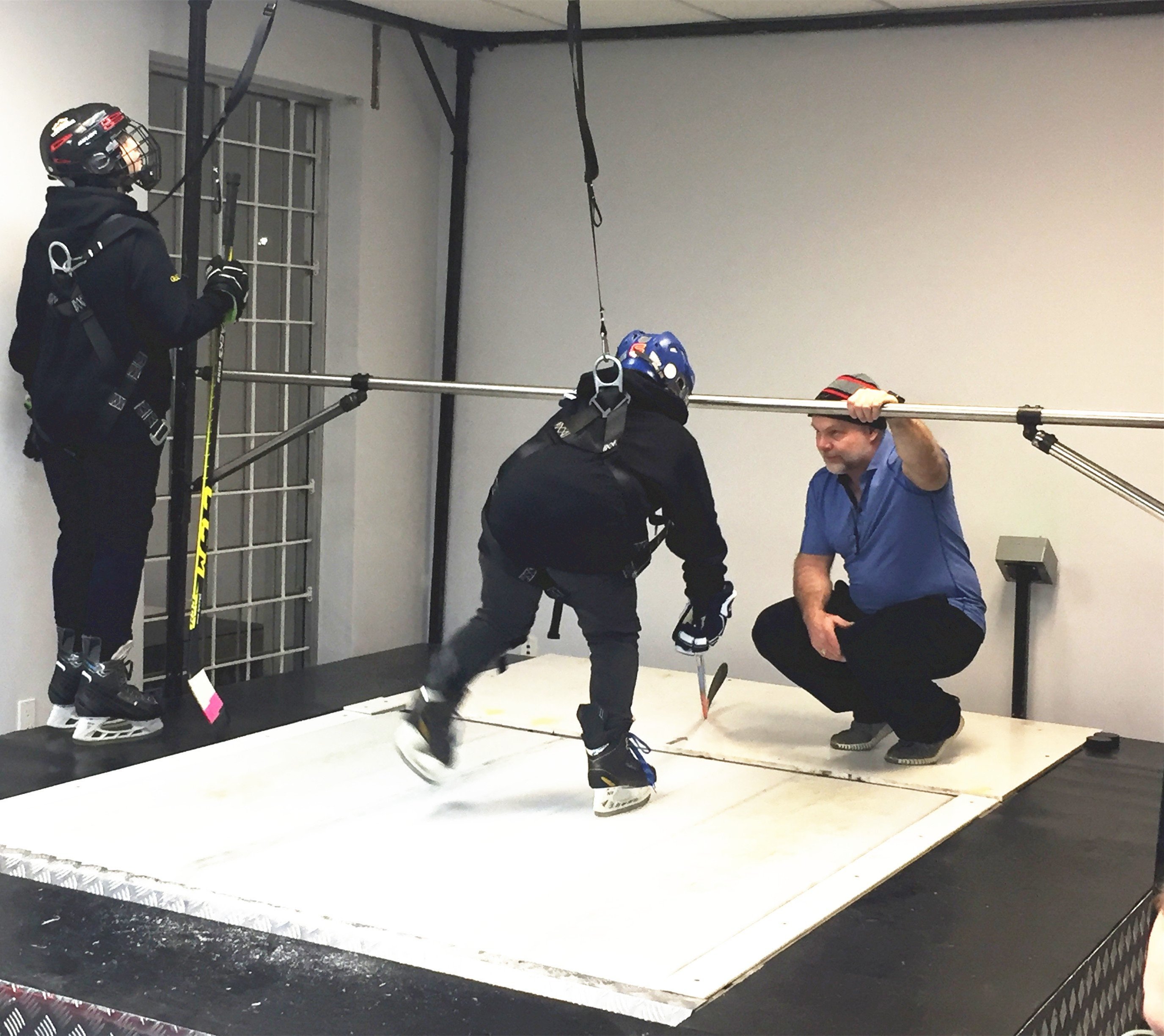 ICE TREADMILL for Ice hockey Training