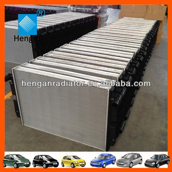 Aluminum tube fin Auto Radiator for truck